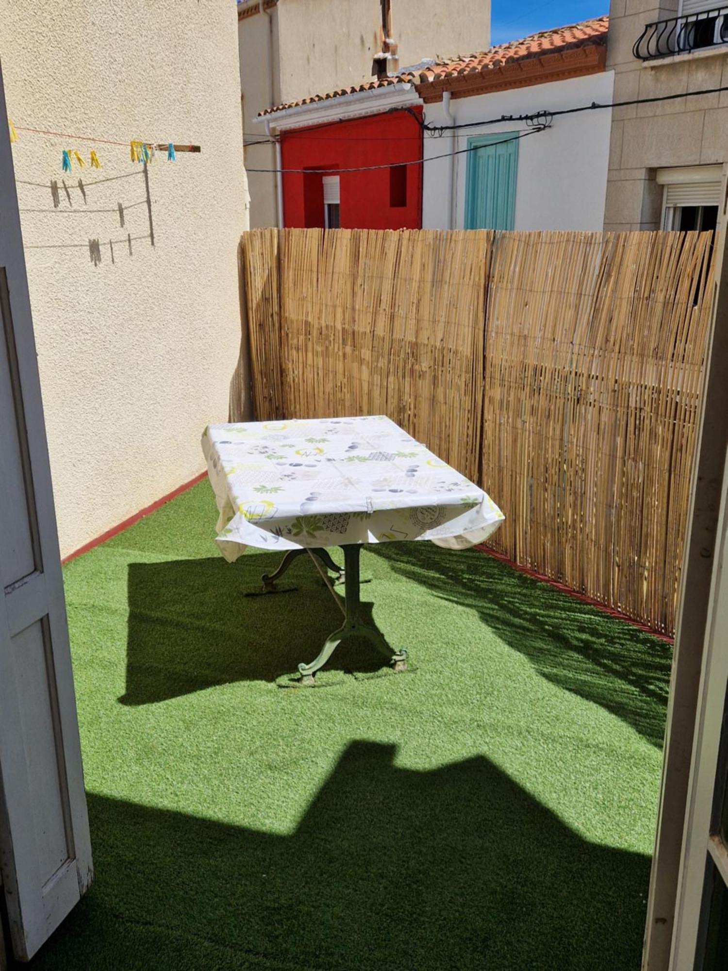 Appartement Avec Terrasse Saint Laurent De La Salanque المظهر الخارجي الصورة